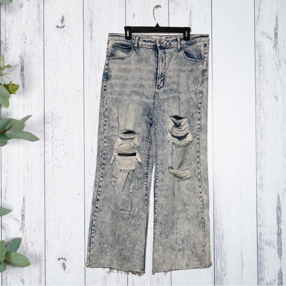 Risen Vintage Washed Wide Leg Jeans